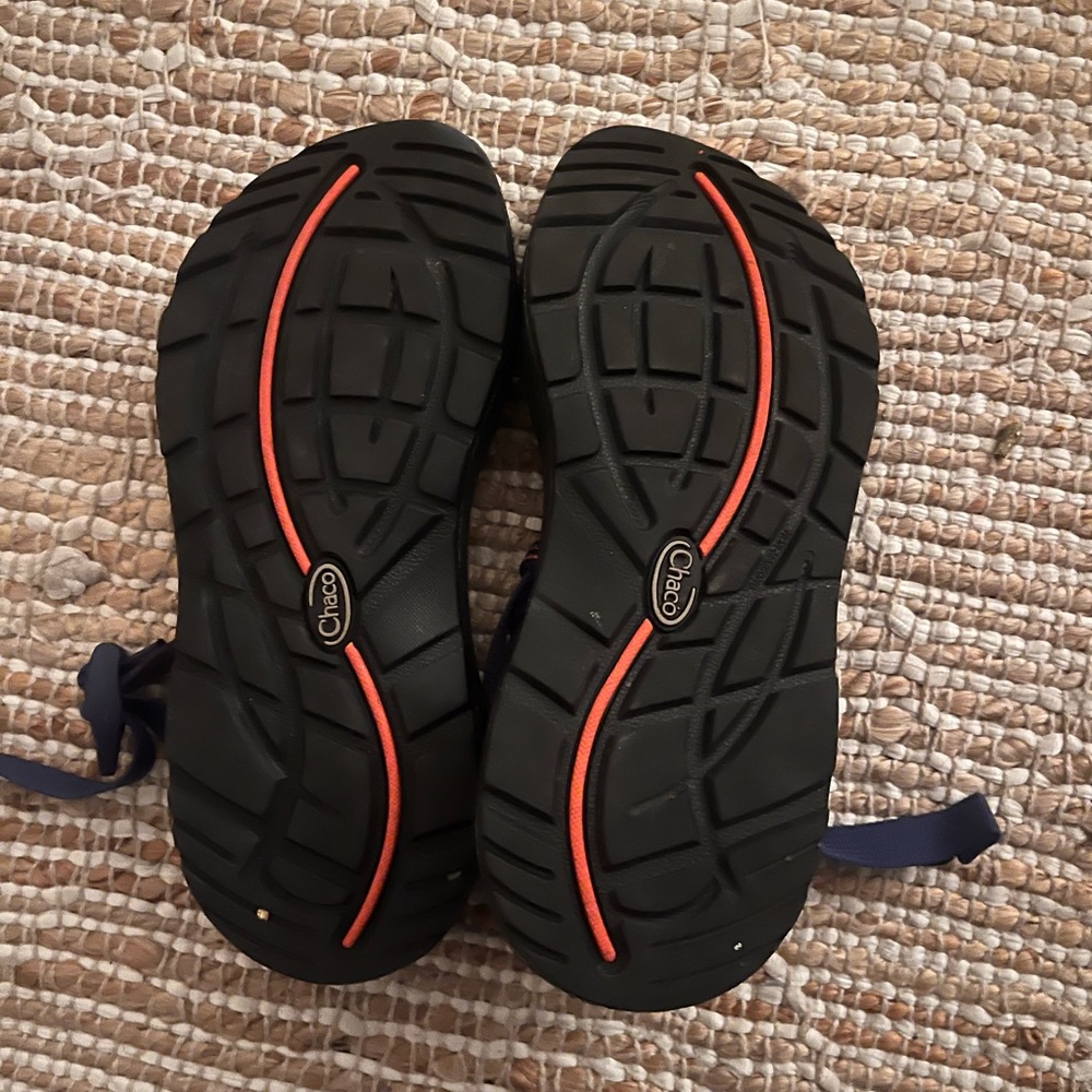 Chacos 6.5 shoes